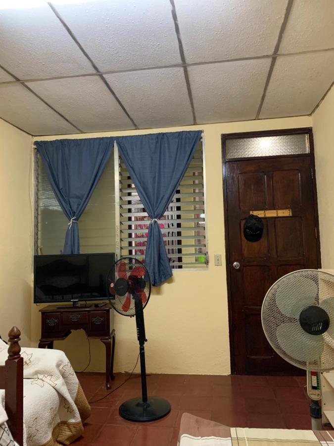 Casa Cisneros Bed & Breakfast Leon Luaran gambar